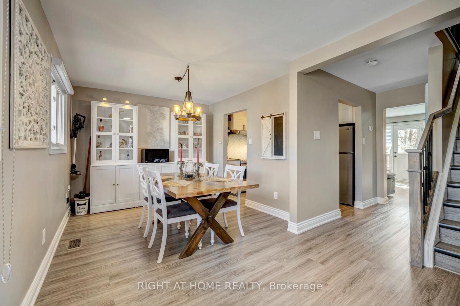 Photo 10 of Unit 3, 985 Limeridge Road E, Hamilton, Berrisfield — HOMEH