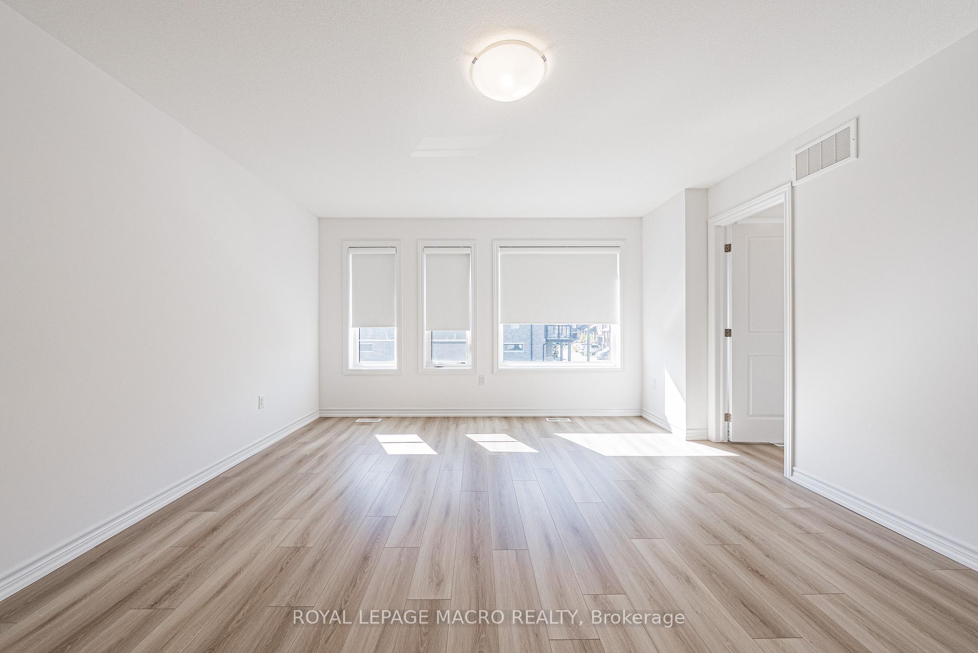 Photo 20 of Unit 5, 461 Blackburn Drive, Brantford — HOMEH