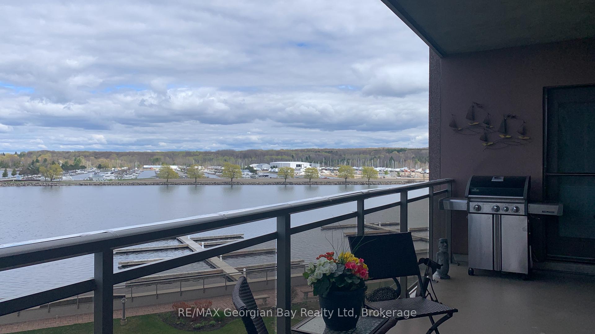 Photo 8 of Unit 403, 699 Aberdeen Boulevard, Midland — HOMEH