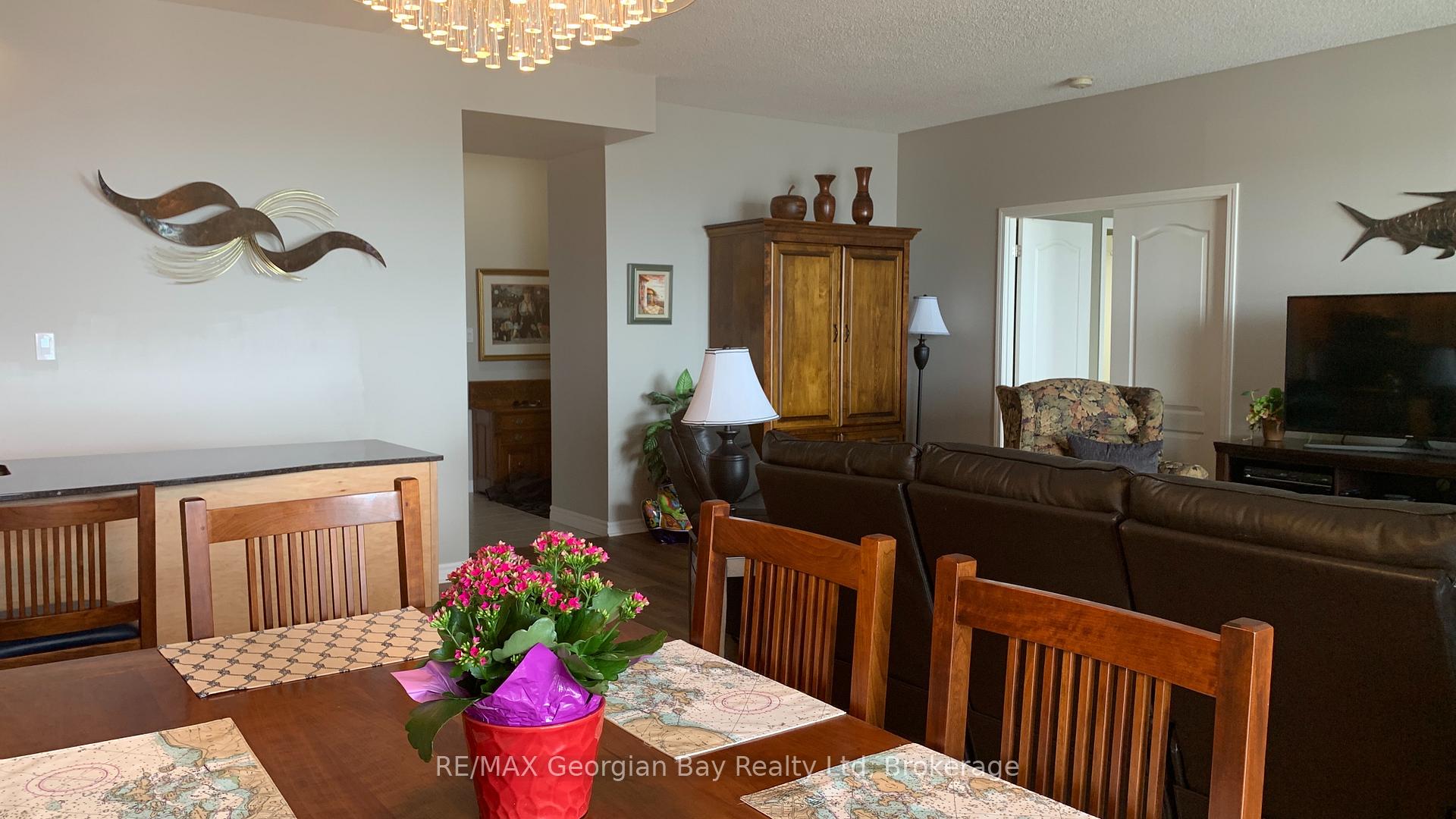 Photo 11 of Unit 403, 699 Aberdeen Boulevard, Midland — HOMEH