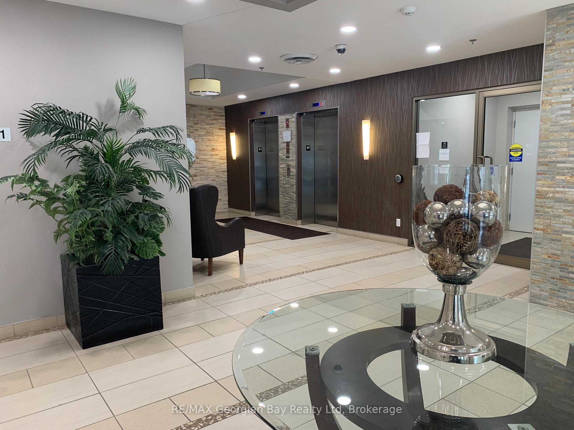 Photo 29 of Unit 403, 699 Aberdeen Boulevard, Midland — HOMEH
