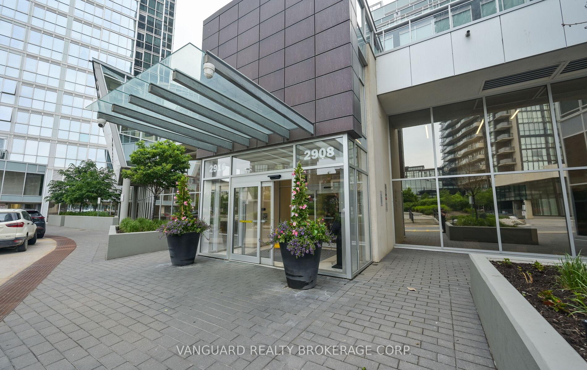Photo 5 of Unit 2207, 2908 Highway 7 Road, Vaughan, Concord — HOMEH