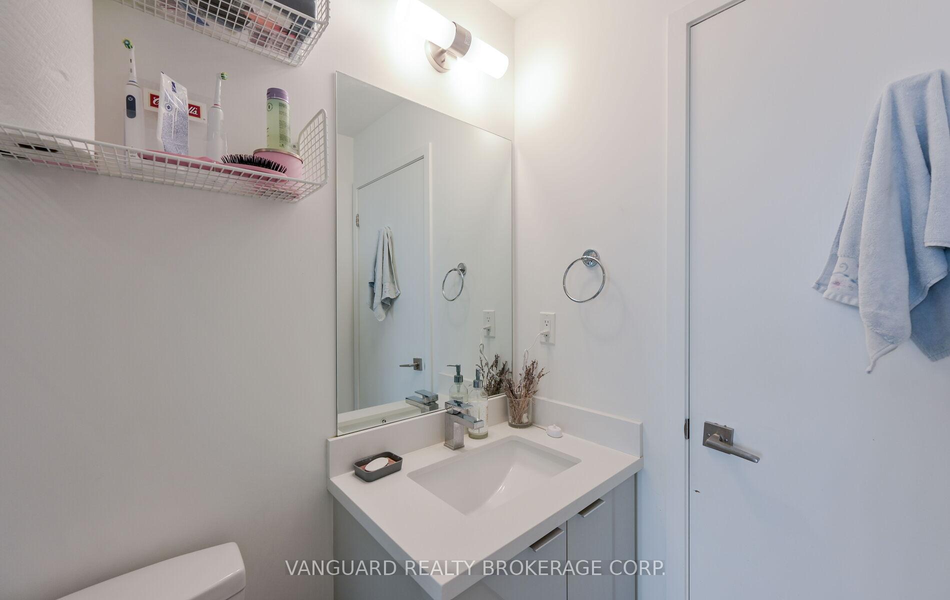 Photo 31 of Unit 2207, 2908 Highway 7 Road, Vaughan, Concord — HOMEH