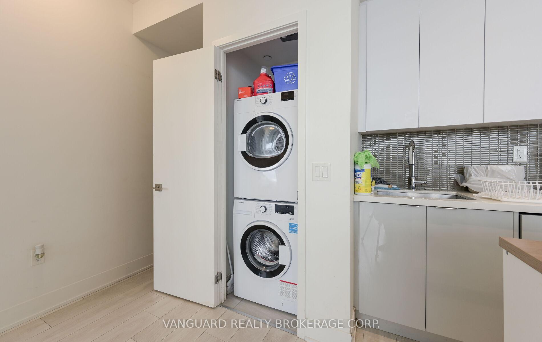 Photo 37 of Unit 2207, 2908 Highway 7 Road, Vaughan, Concord — HOMEH