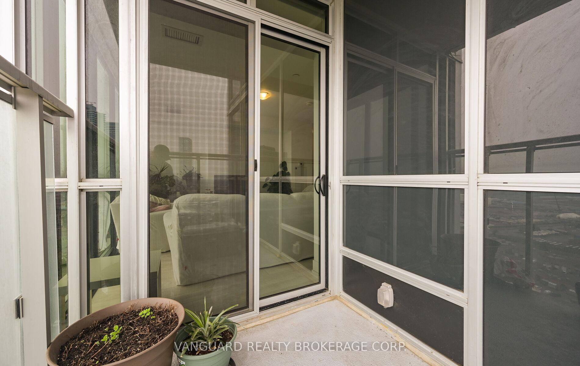 Photo 41 of Unit 2207, 2908 Highway 7 Road, Vaughan, Concord — HOMEH