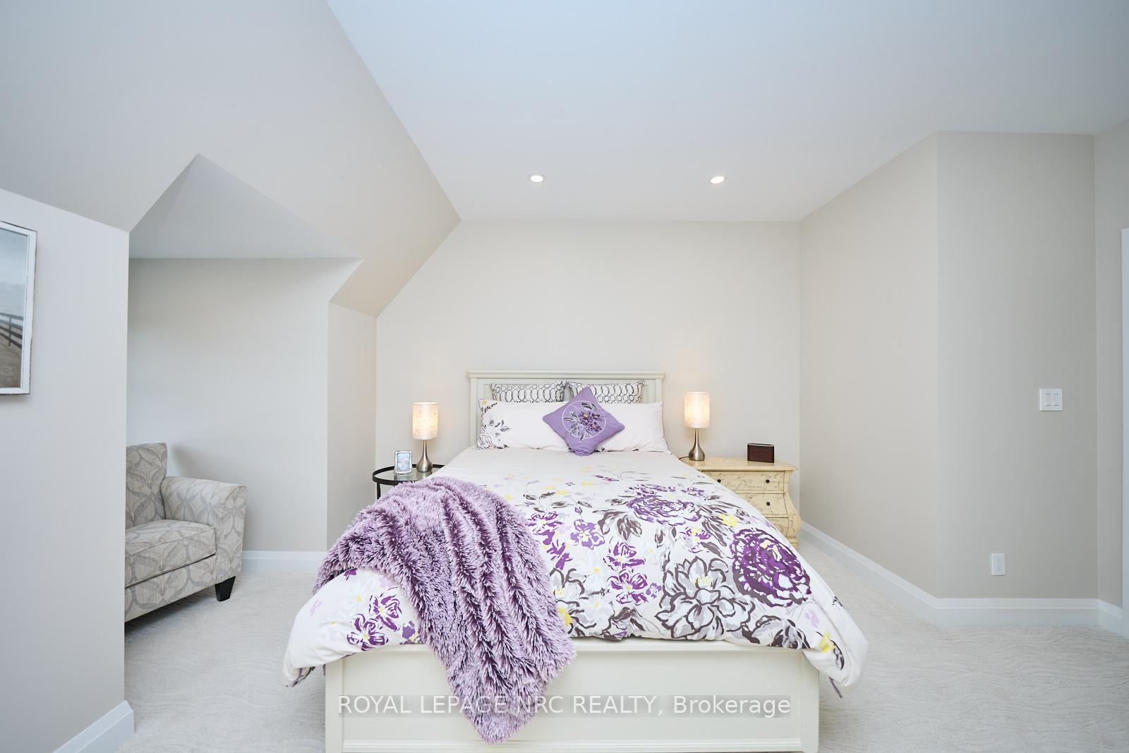Photo 36 of Unit 12, 190 Canboro Road, Pelham, Fonthill — HOMEH