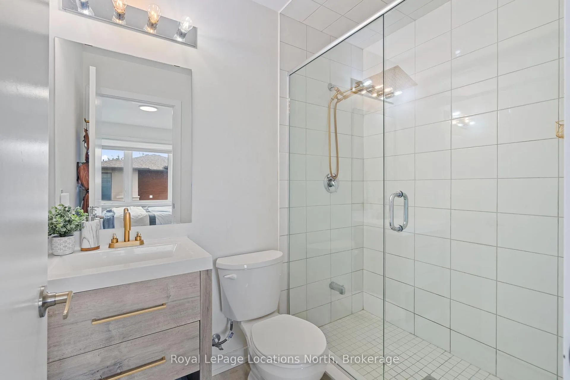 Photo 25 of 81 Winters Crescent, Collingwood — HOMEH