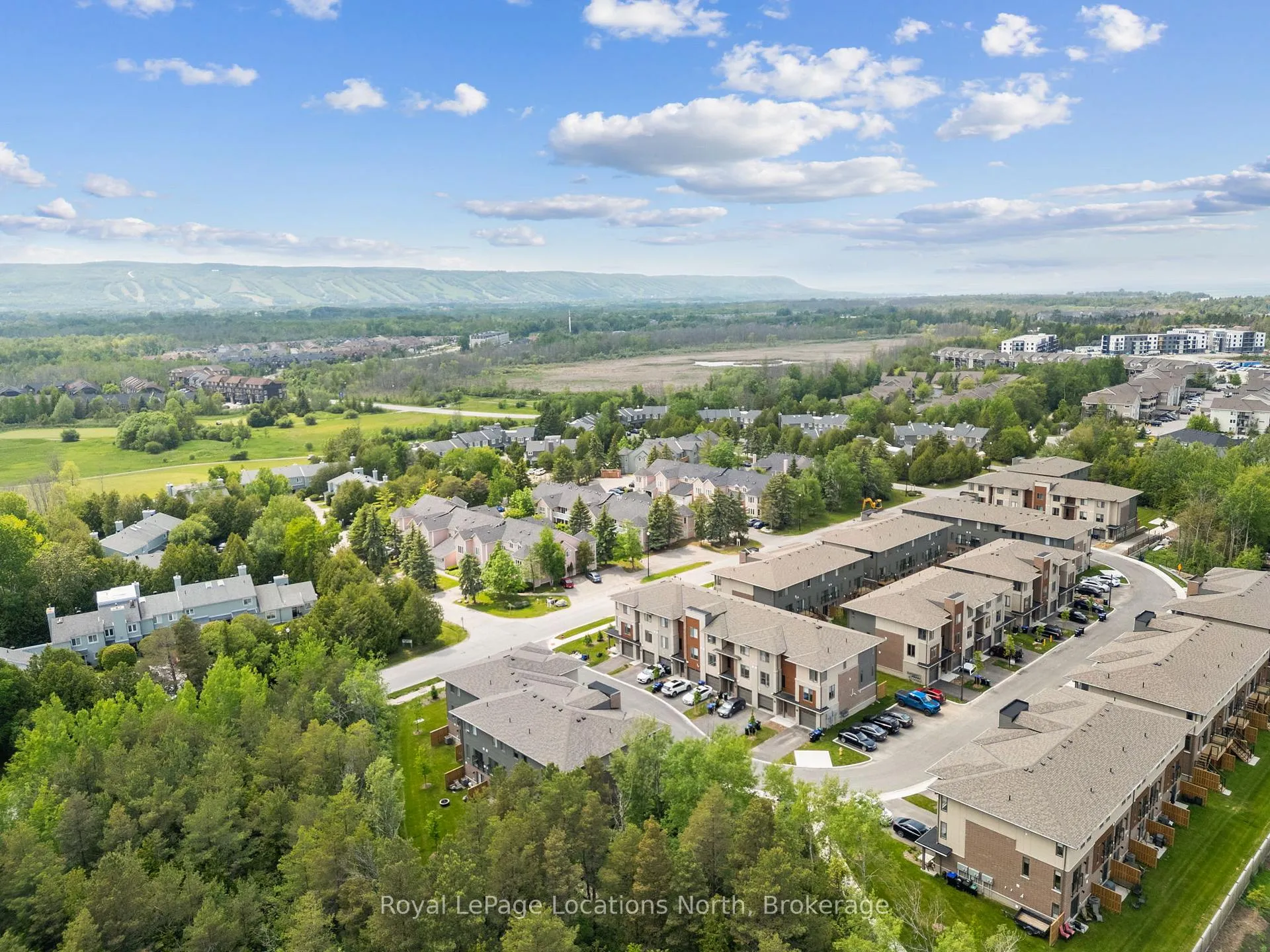 Photo 34 of 81 Winters Crescent, Collingwood — HOMEH