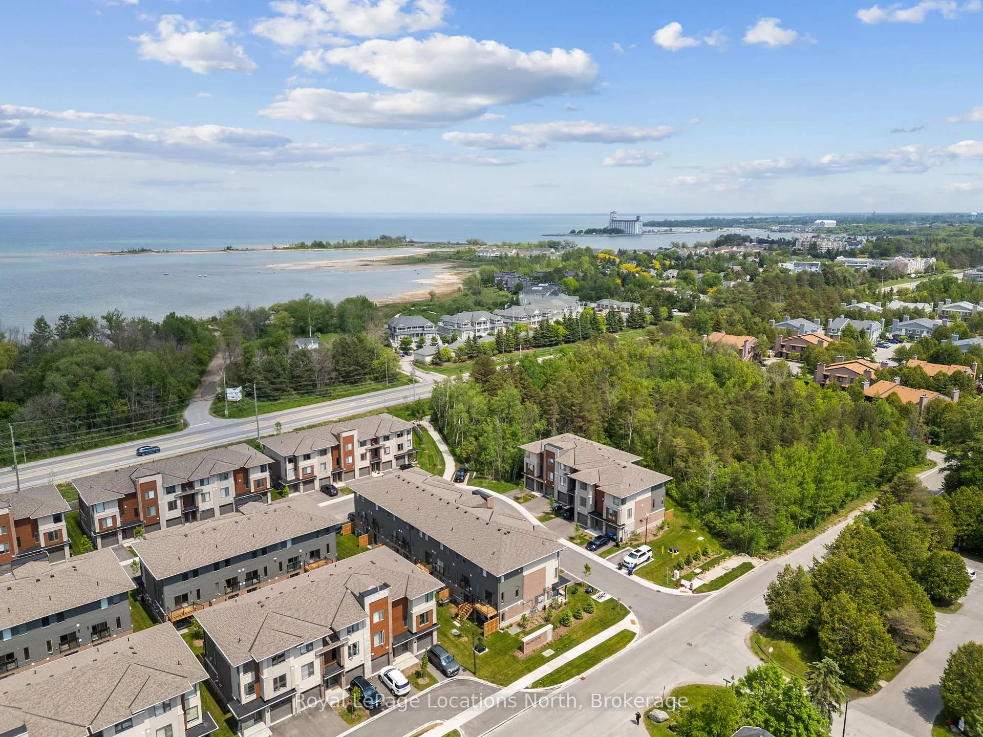 Photo 36 of 81 Winters Crescent, Collingwood — HOMEH