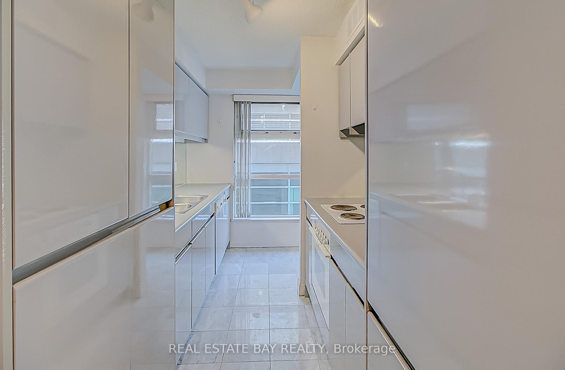 Photo 38 of Unit 1005, 50 Lombard Street, Toronto, Church-Yonge Corridor — HOMEH
