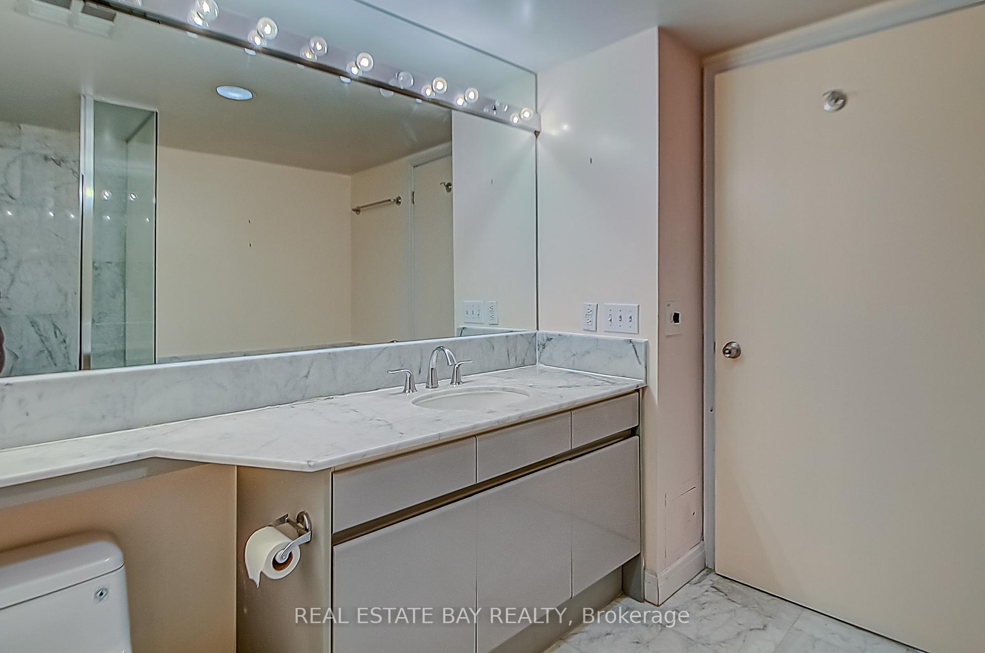 Photo 22 of Unit 1005, 50 Lombard Street, Toronto, Church-Yonge Corridor — HOMEH