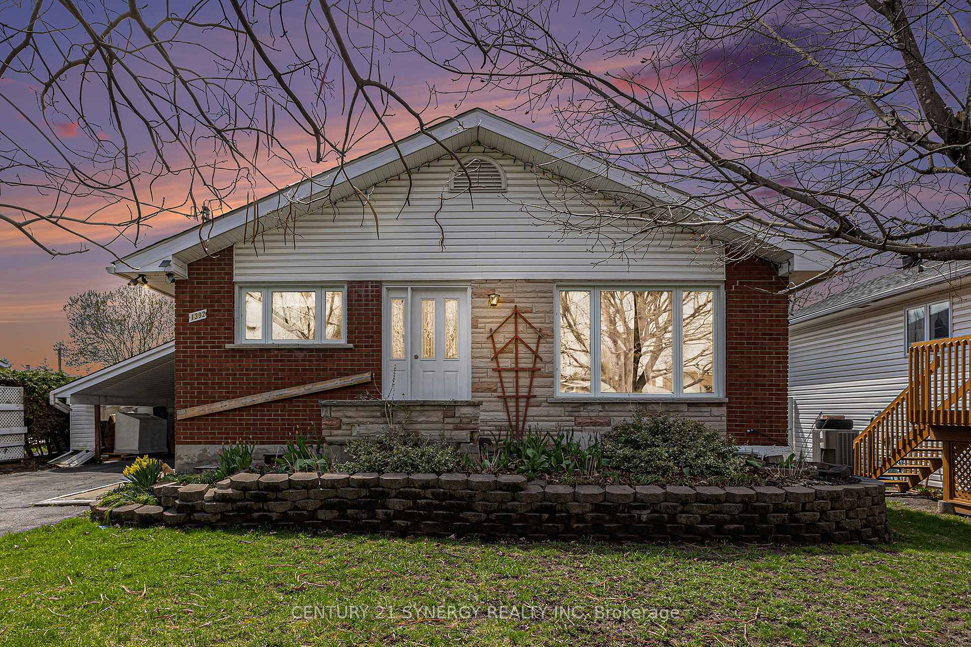 Photo 5 of 1392 Aurele Street, Ottawa, Pineview — HOMEH