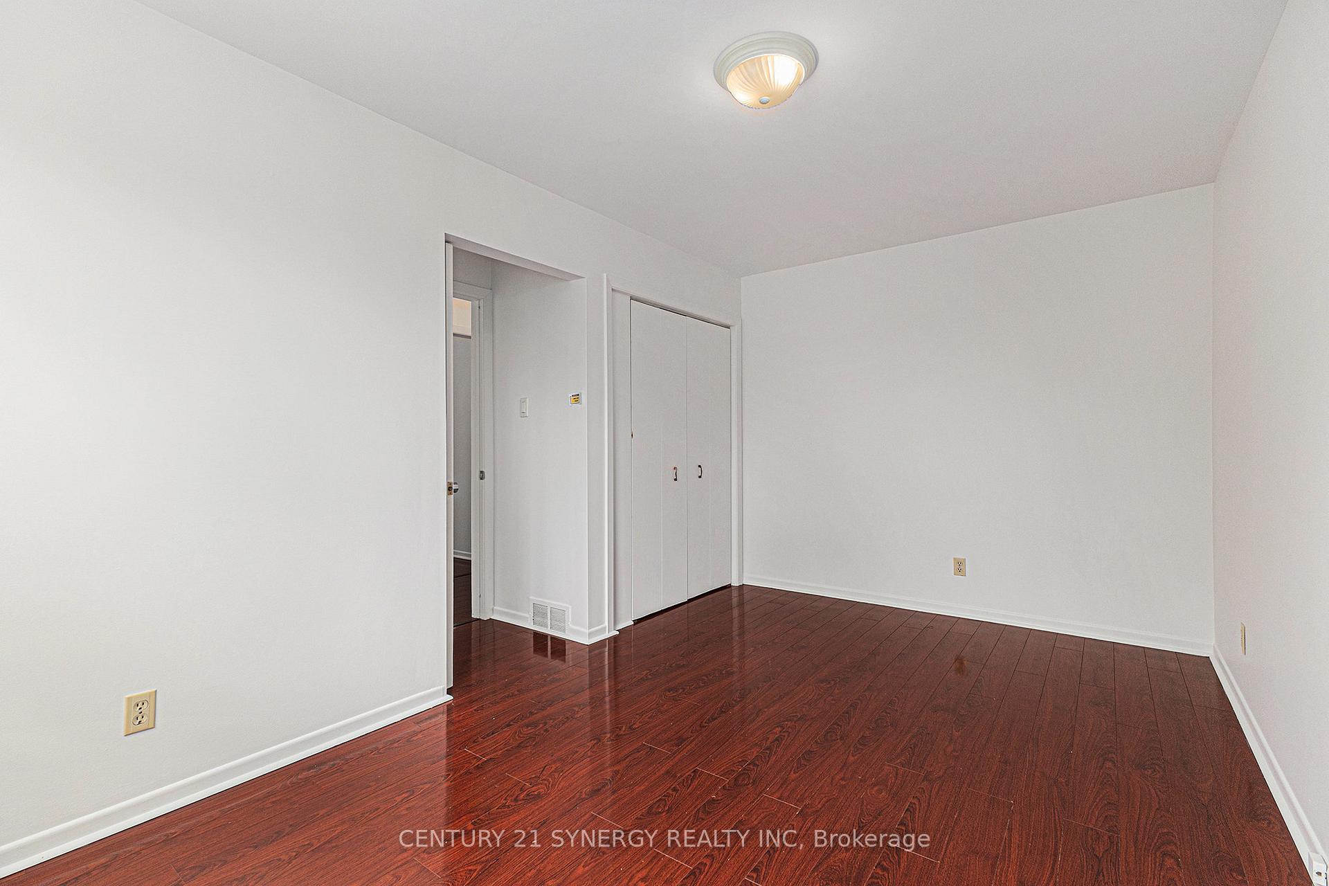 Photo 12 of 1392 Aurele Street, Ottawa, Pineview — HOMEH