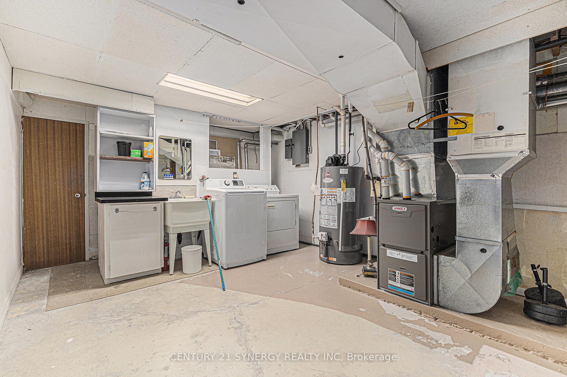 Photo 23 of 1392 Aurele Street, Ottawa, Pineview — HOMEH