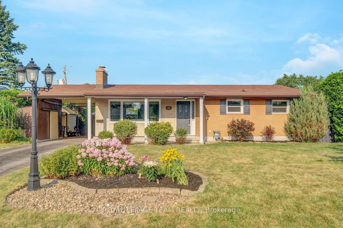 Photo 2 of 25 Newgale Street, Ottawa, Crystal Beach — HOMEH