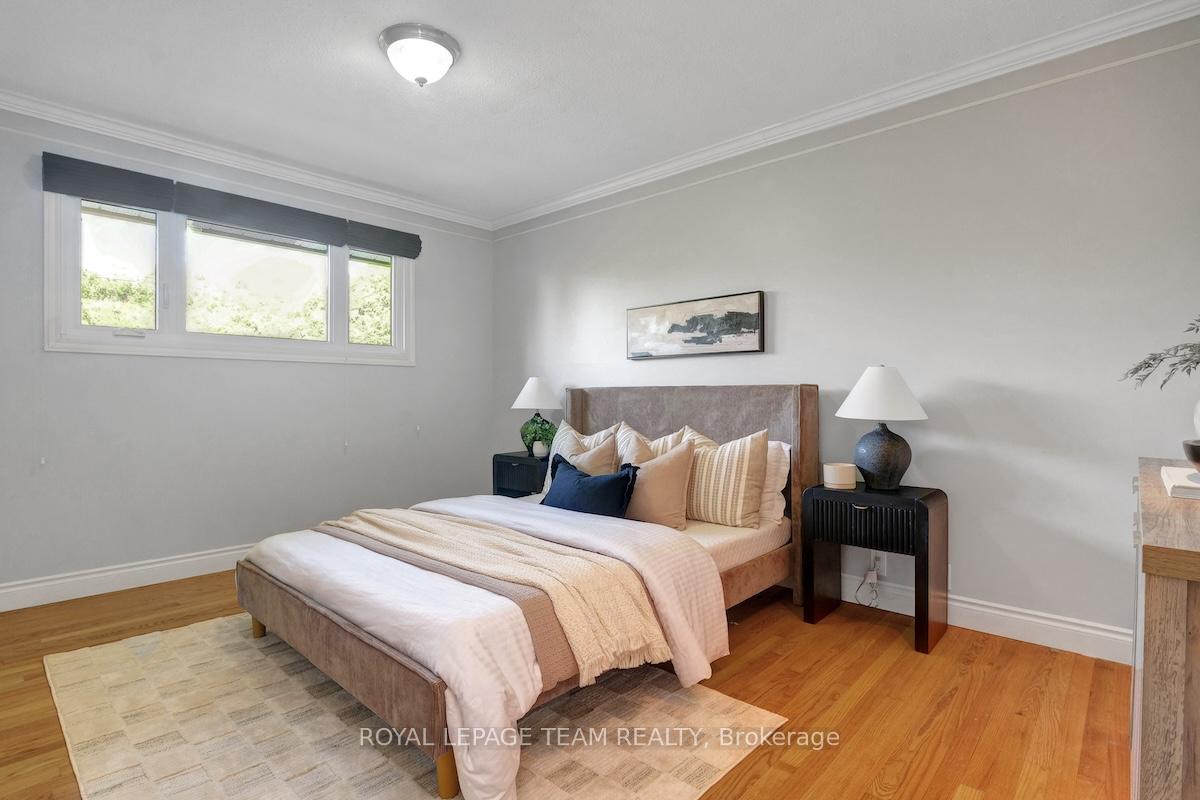 Photo 18 of 25 Newgale Street, Ottawa, Crystal Beach — HOMEH