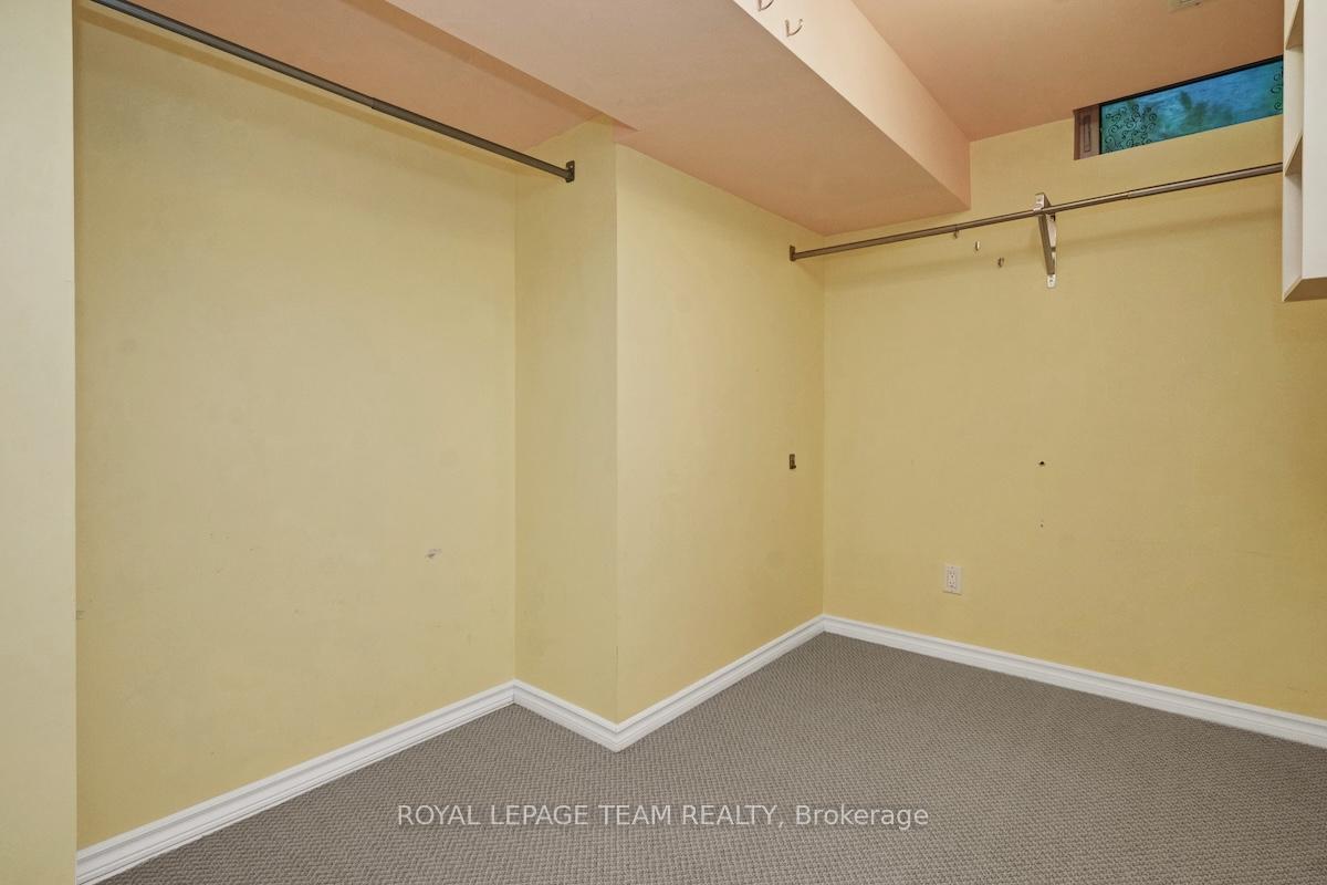 Photo 37 of 25 Newgale Street, Ottawa, Crystal Beach — HOMEH