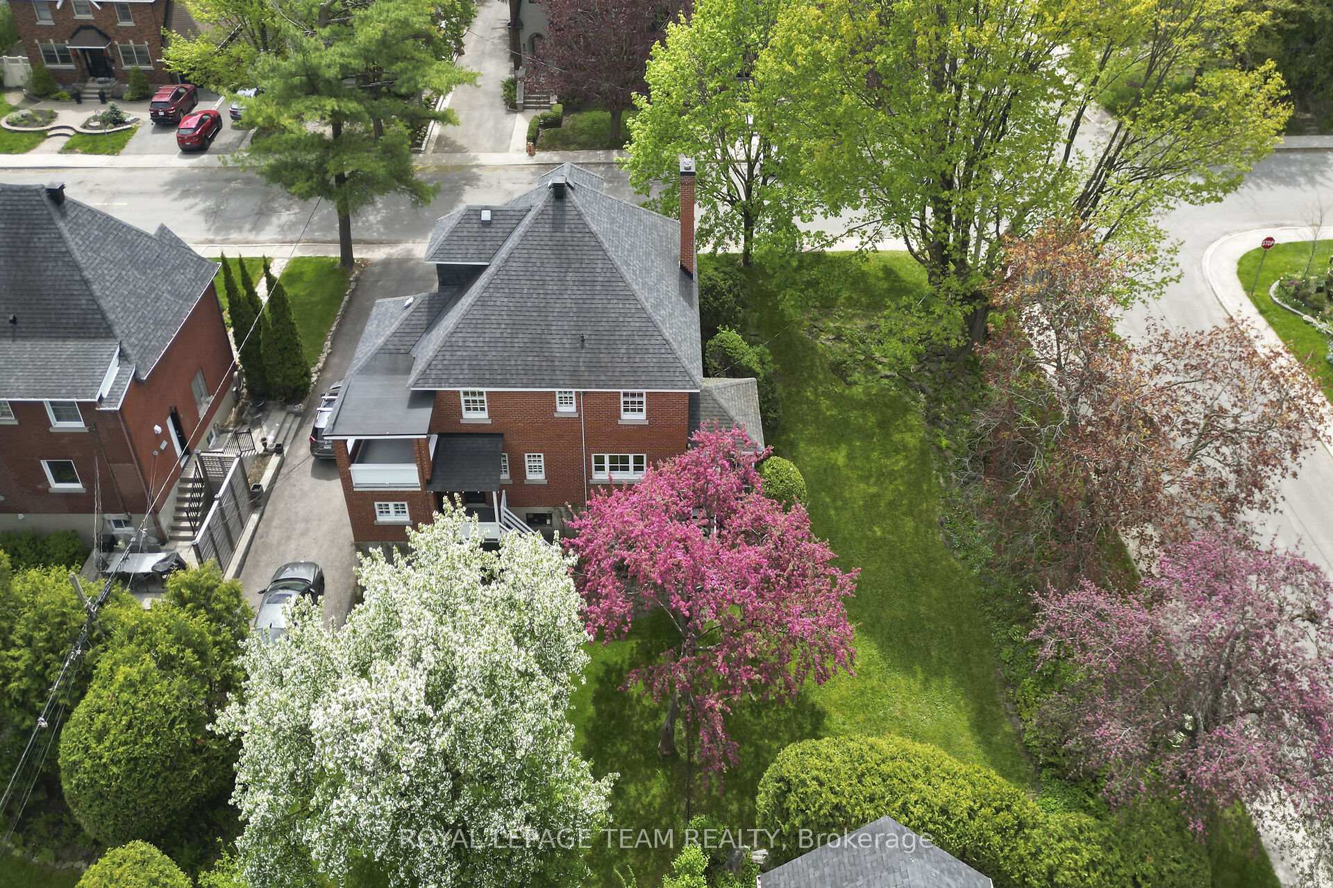 Photo 39 of 105 Kenilworth Street, Ottawa, Civic Hospital — HOMEH
