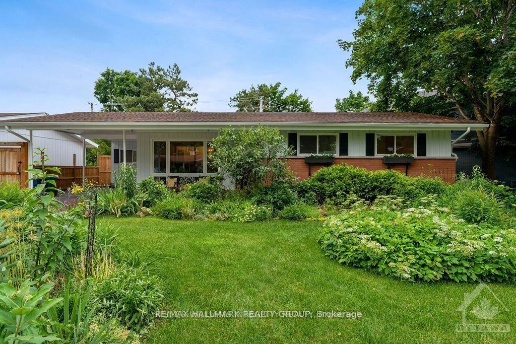 Photo 2 of 53 Wigan Drive E, Ottawa, Borden Farm/Stewart Farm/Carleton Heights/Parkwood Hills — HOMEH