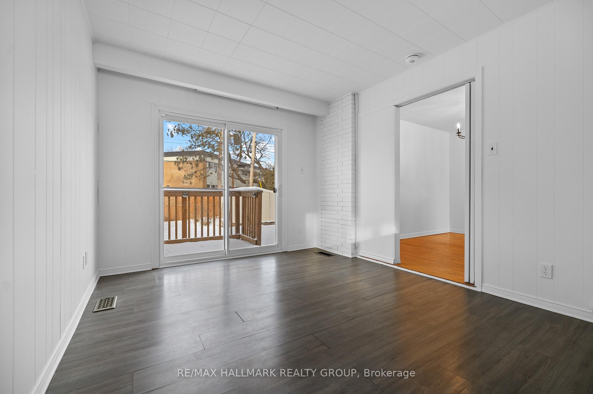 Photo 9 of 53 Wigan Drive E, Ottawa, Borden Farm/Stewart Farm/Carleton Heights/Parkwood Hills — HOMEH