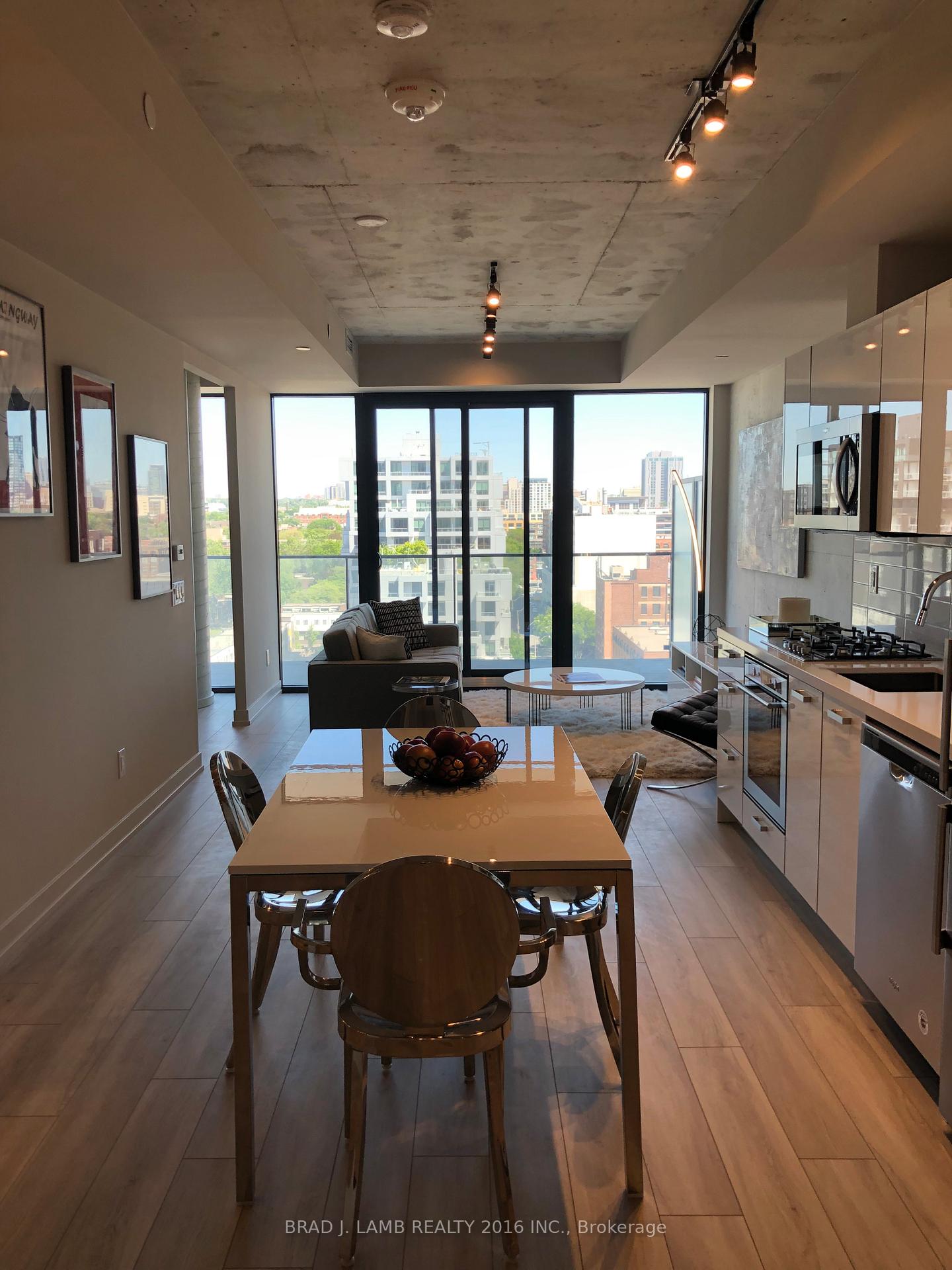 Photo 5 of Unit 1201, 458 Richmond Street W, Toronto, Waterfront Communities — HOMEH