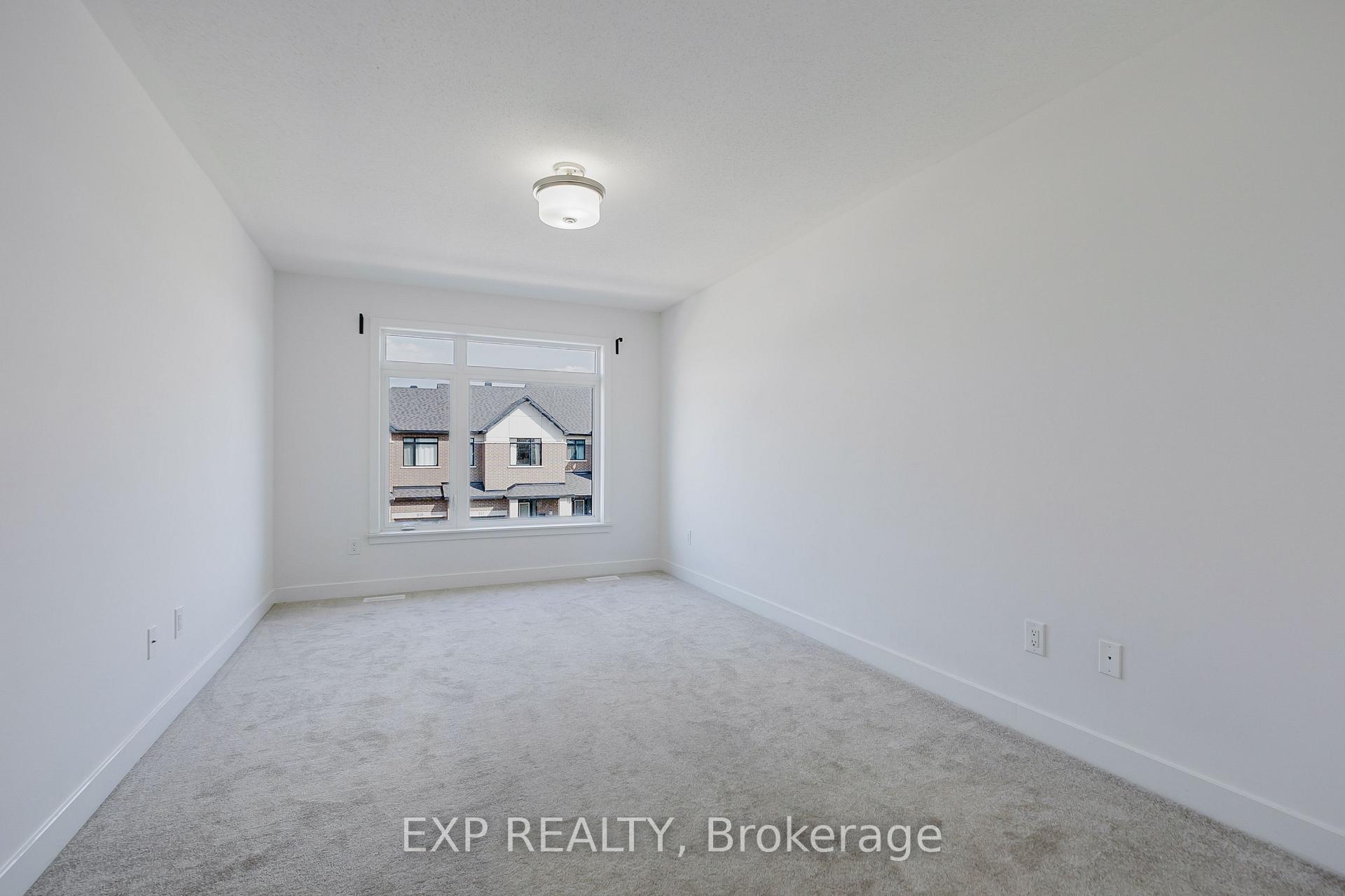Photo 11 of 808 Mochi Circle, Ottawa, Barrhaven - Heritage Park — HOMEH