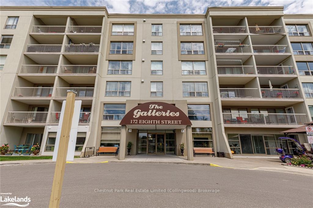 Front of Unit 401, 172 Eighth Street