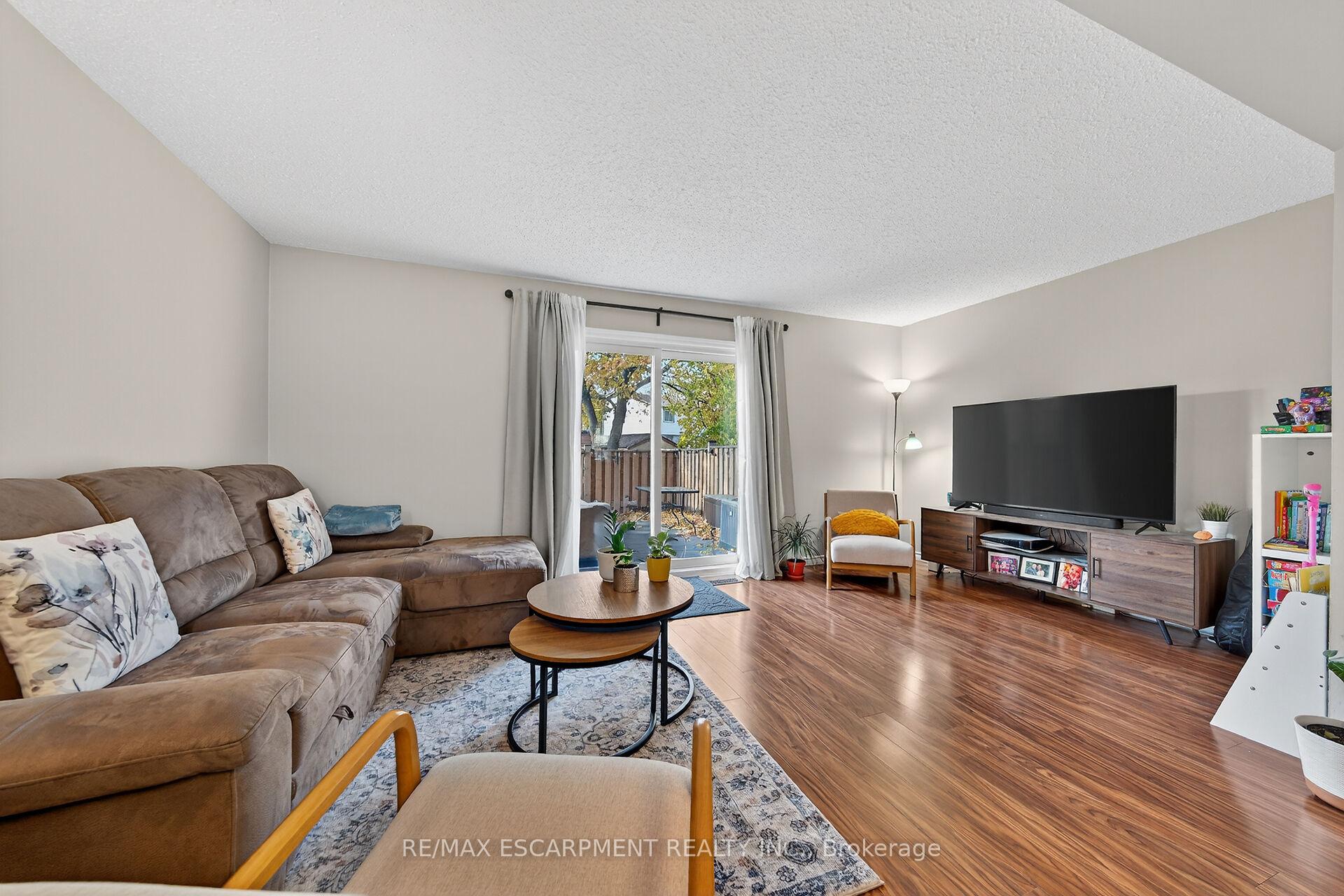 Photo 10 of Unit 64, 145 Rice Avenue, Hamilton, Fessenden — HOMEH