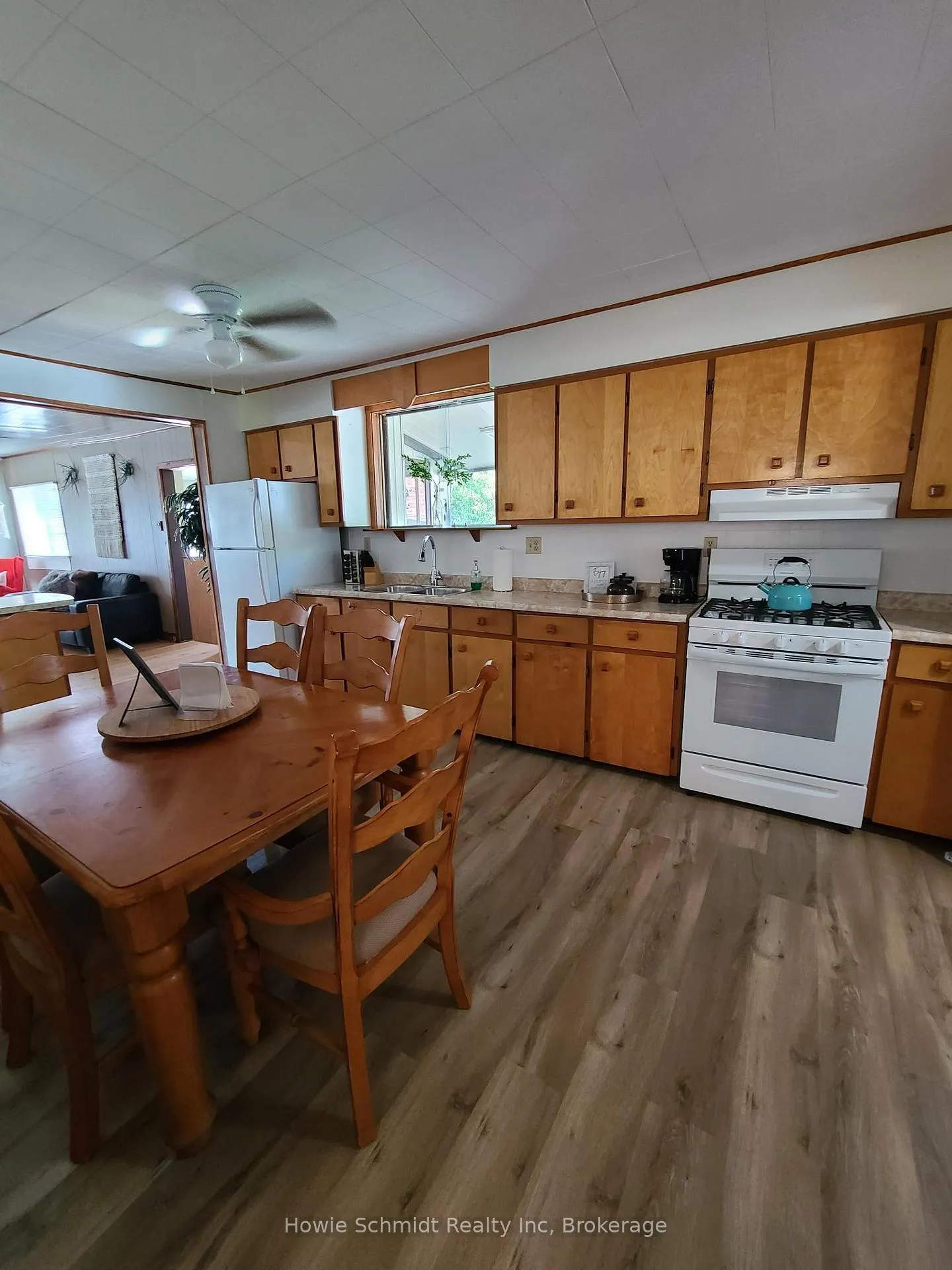 Photo 3 of 384 George Street, Central Elgin, Rural Central Elgin — HOMEH