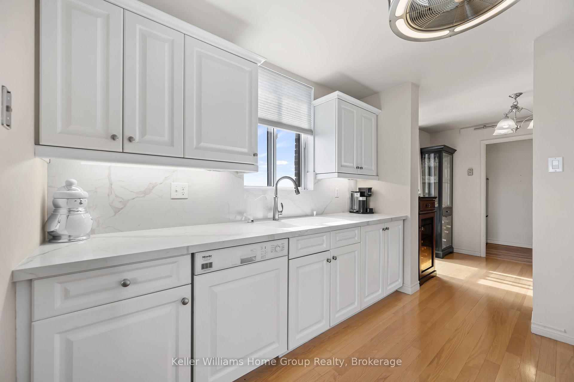 Photo 20 of Unit 806, 24 Marilyn Drive, Guelph, Riverside Park — HOMEH