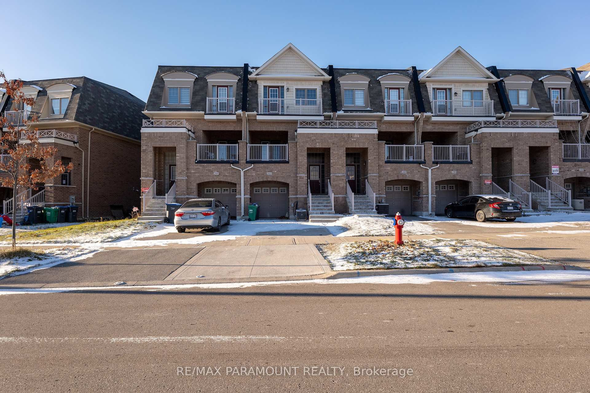 Front of 162 Davenfield Circle
