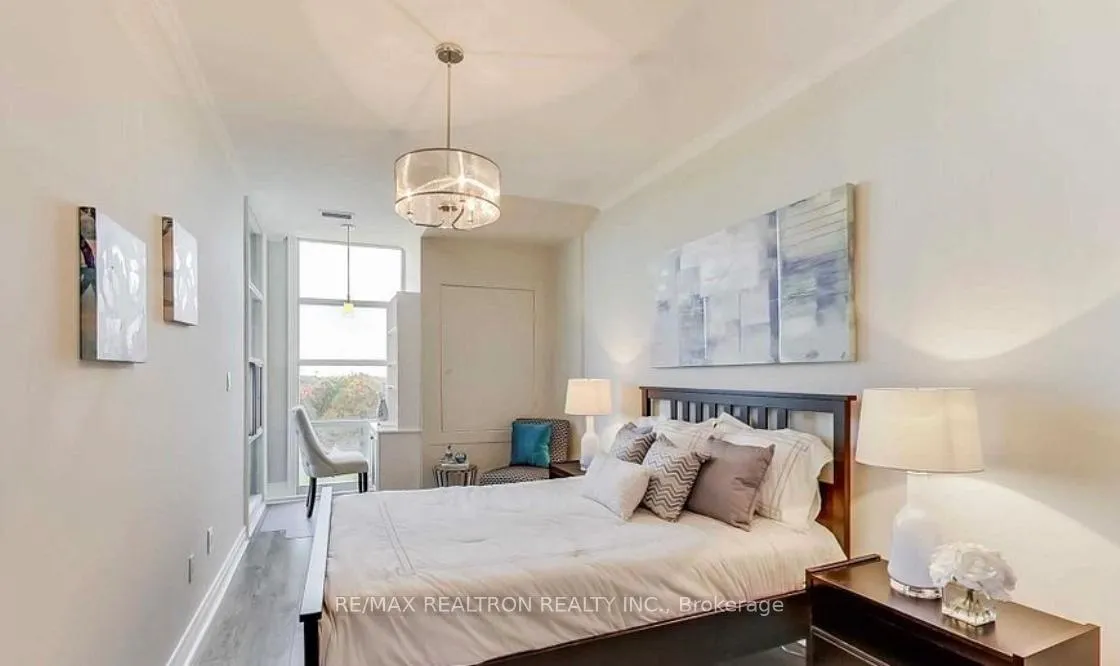 Photo 7 of Unit 615, 1 Leaside Park Drive, Toronto, Thorncliffe Park — HOMEH