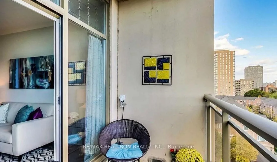 Photo 15 of Unit 615, 1 Leaside Park Drive, Toronto, Thorncliffe Park — HOMEH