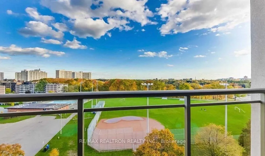 Photo 16 of Unit 615, 1 Leaside Park Drive, Toronto, Thorncliffe Park — HOMEH