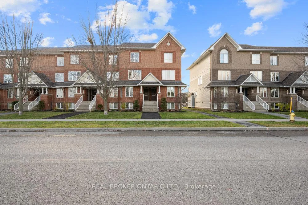 Photo 1 of Unit 10, 293 Aquaview Drive, Ottawa, Avalon East — HOMEH