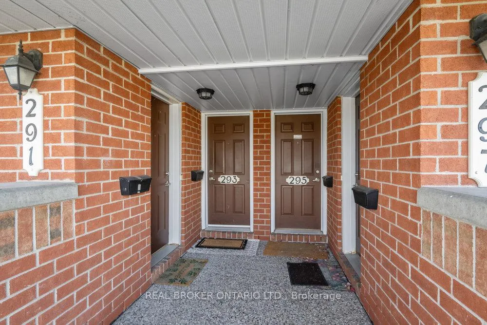 Photo 3 of Unit 10, 293 Aquaview Drive, Ottawa, Avalon East — HOMEH