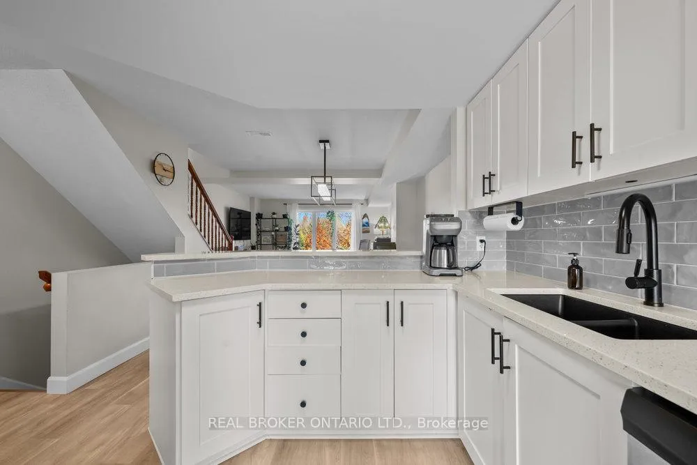 Photo 15 of Unit 10, 293 Aquaview Drive, Ottawa, Avalon East — HOMEH