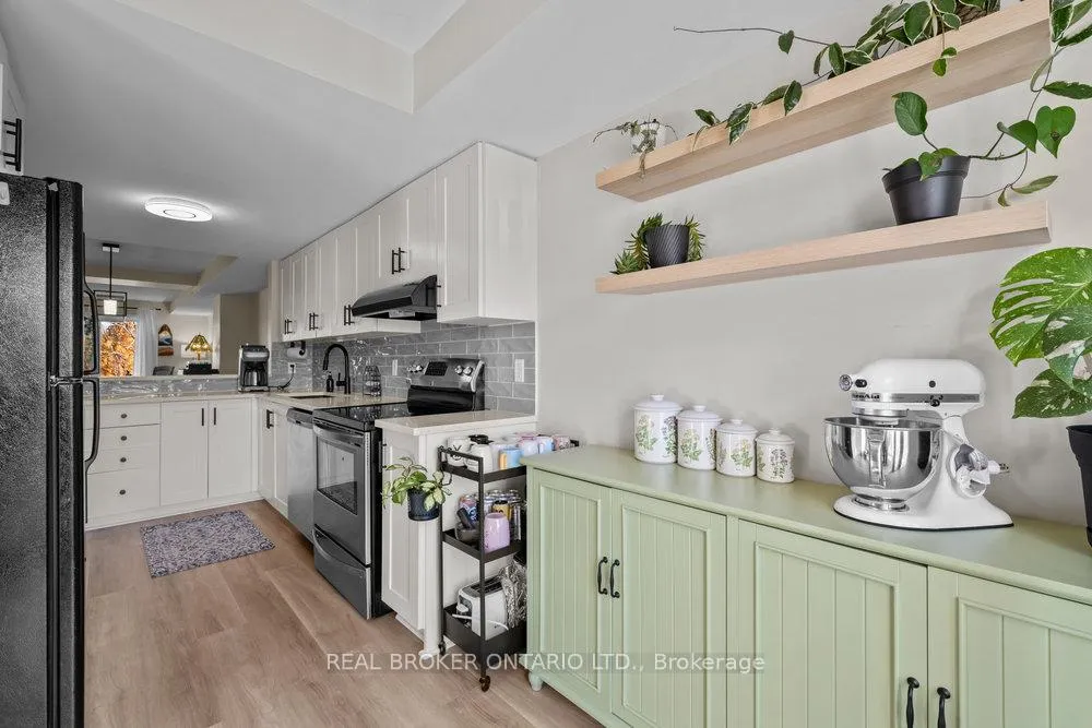 Photo 16 of Unit 10, 293 Aquaview Drive, Ottawa, Avalon East — HOMEH