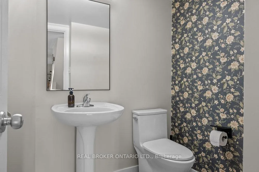 Photo 20 of Unit 10, 293 Aquaview Drive, Ottawa, Avalon East — HOMEH