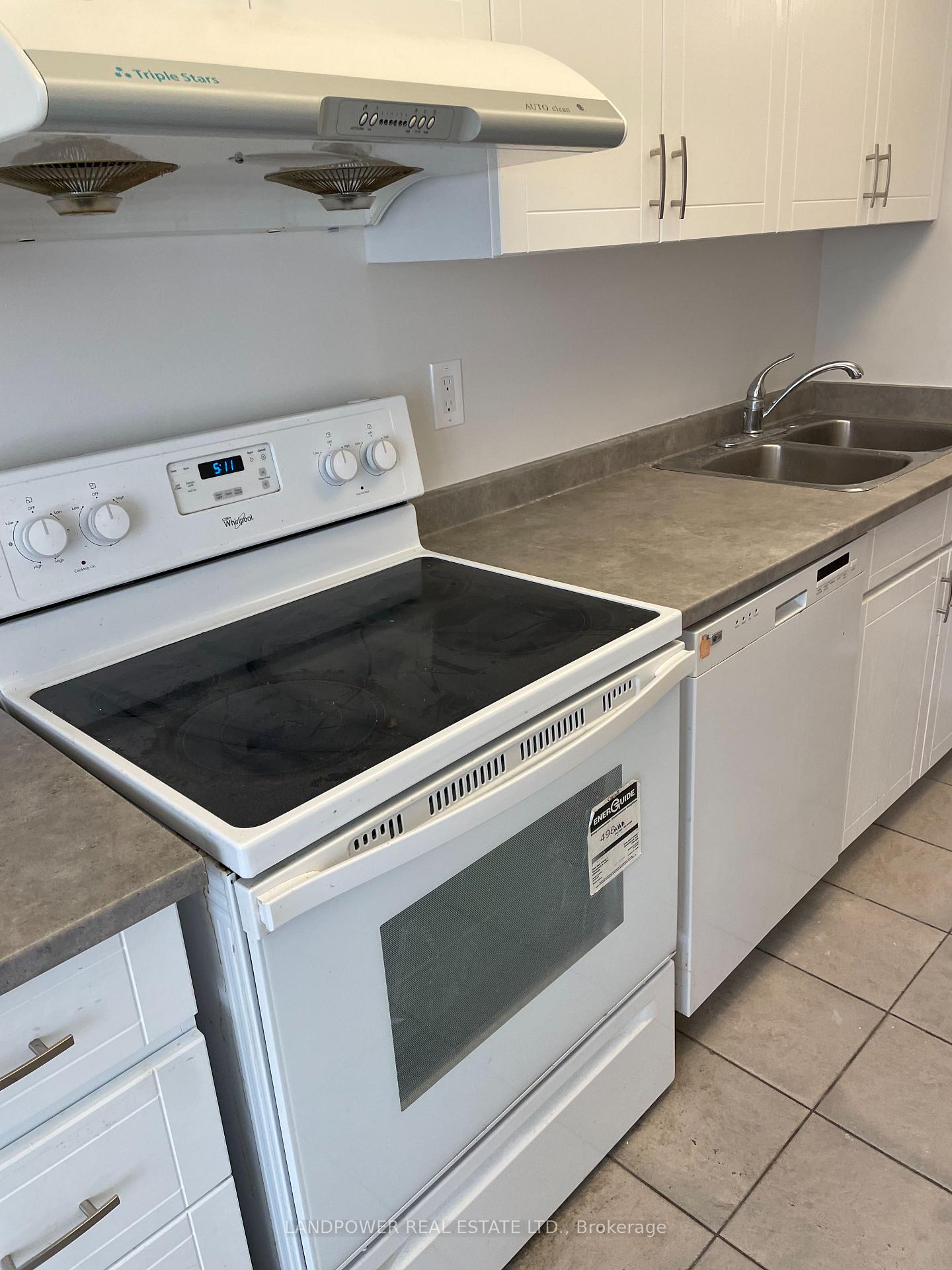 Photo 6 of Unit 508, 195 St. Patrick Street, Toronto, Kensington-Chinatown — HOMEH