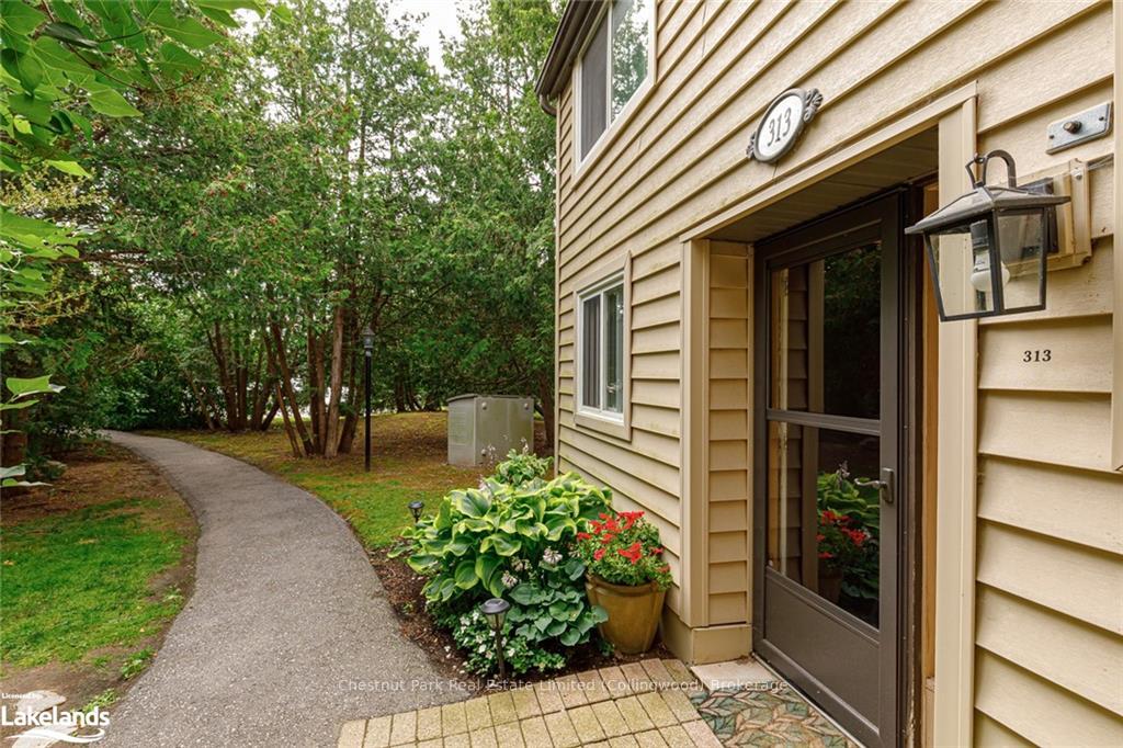 Photo 4 of Unit 313, 5 Dawson Drive, Collingwood — HOMEH