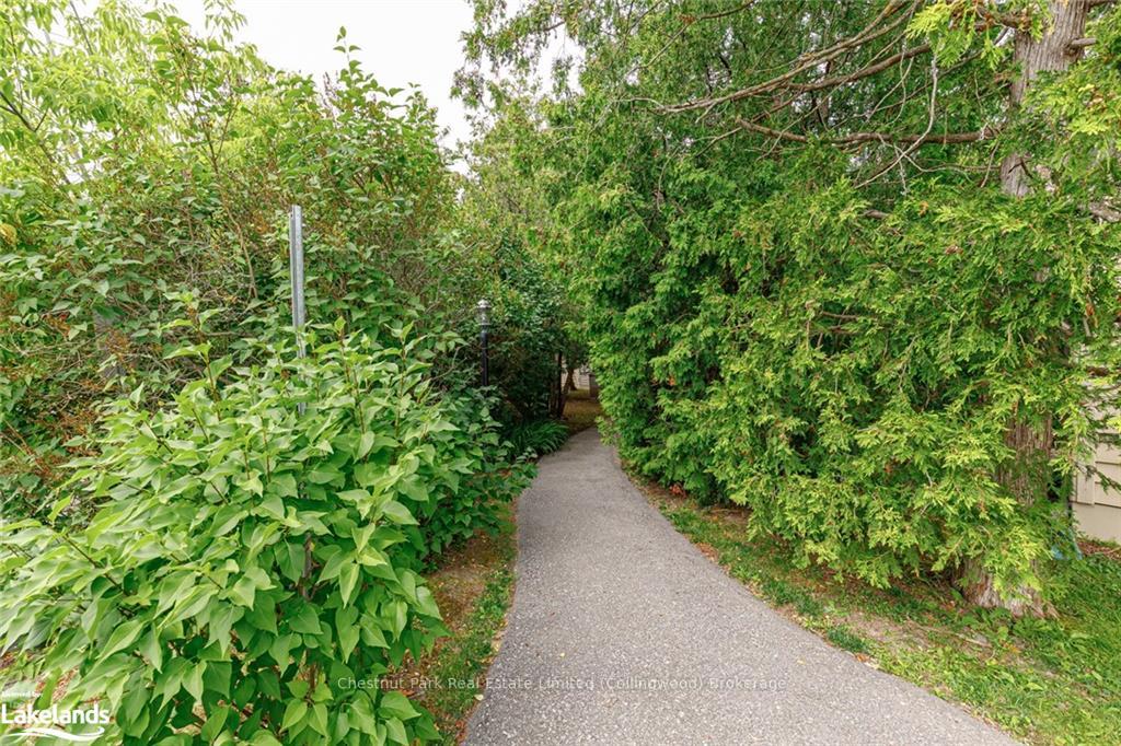 Photo 5 of Unit 313, 5 Dawson Drive, Collingwood — HOMEH