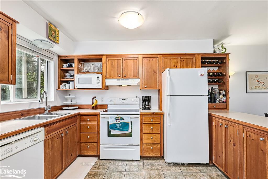 Photo 9 of Unit 313, 5 Dawson Drive, Collingwood — HOMEH