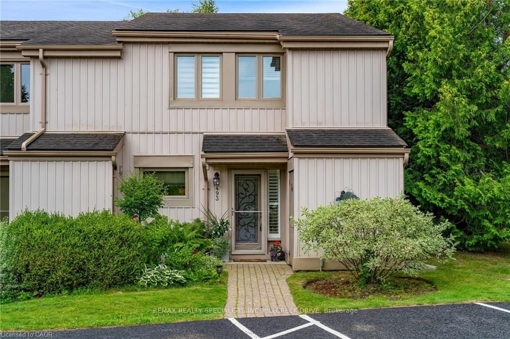 Front of 493 Oxbow Crescent