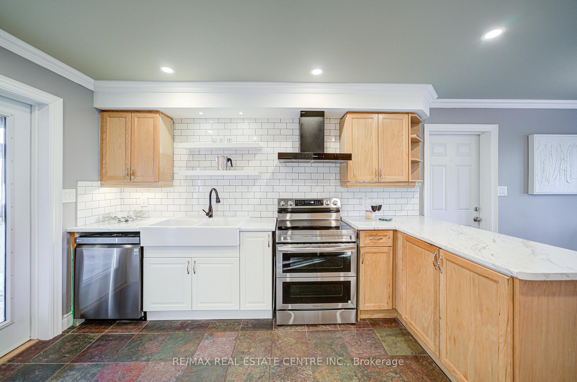 Photo 15 of 32 Agnes Street, Caledon, Alton — HOMEH