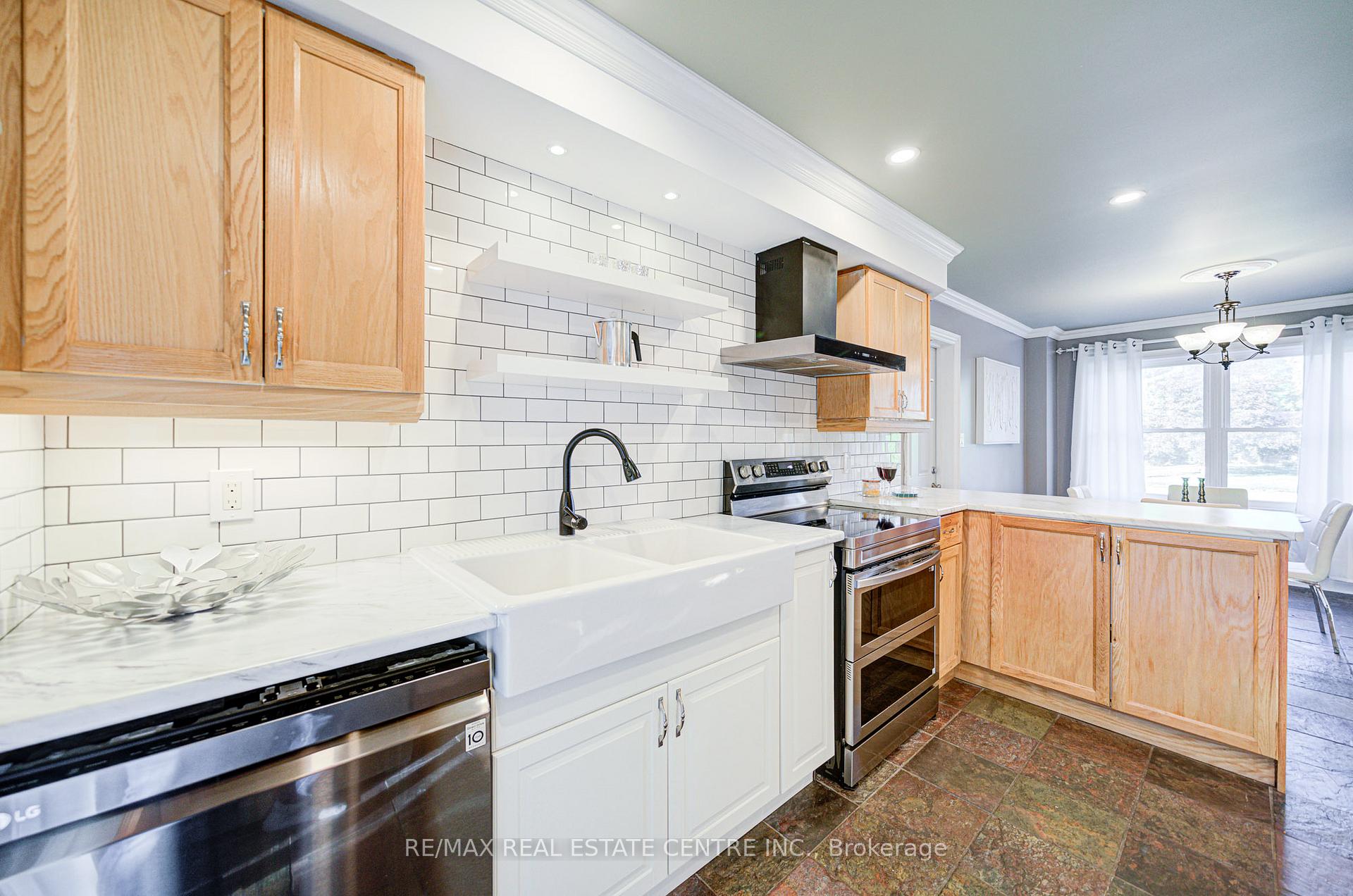 Photo 14 of 32 Agnes Street, Caledon, Alton — HOMEH
