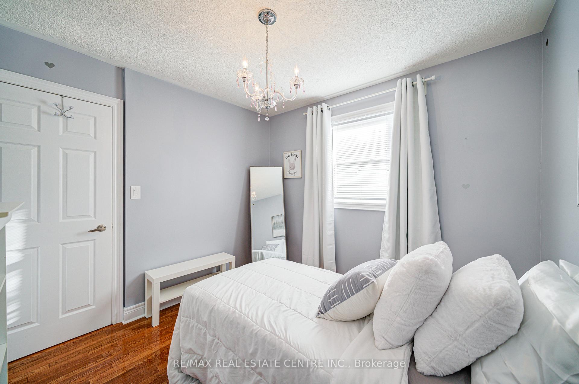 Photo 28 of 32 Agnes Street, Caledon, Alton — HOMEH