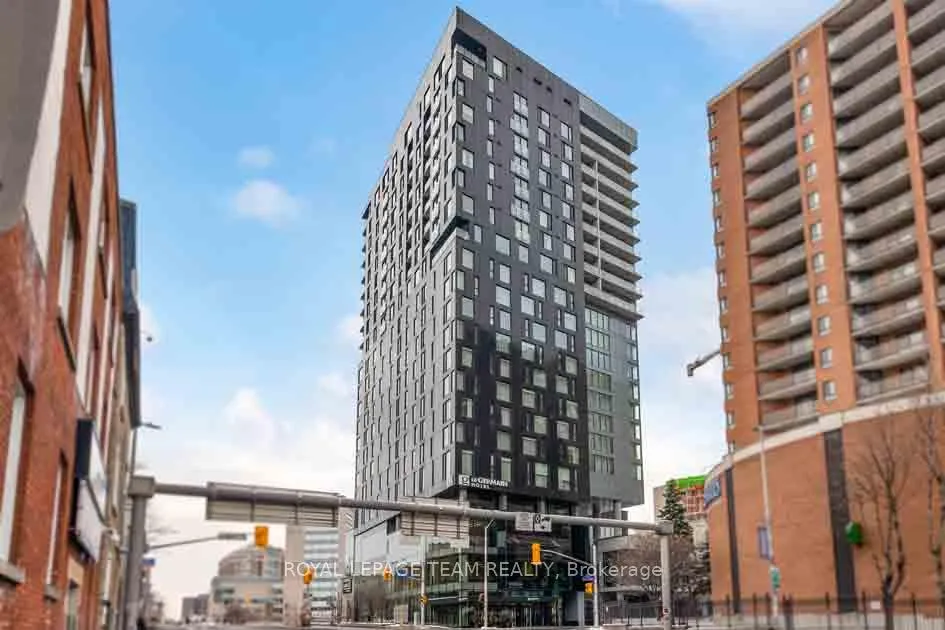 Front of Unit 1503, 20 Daly Avenue