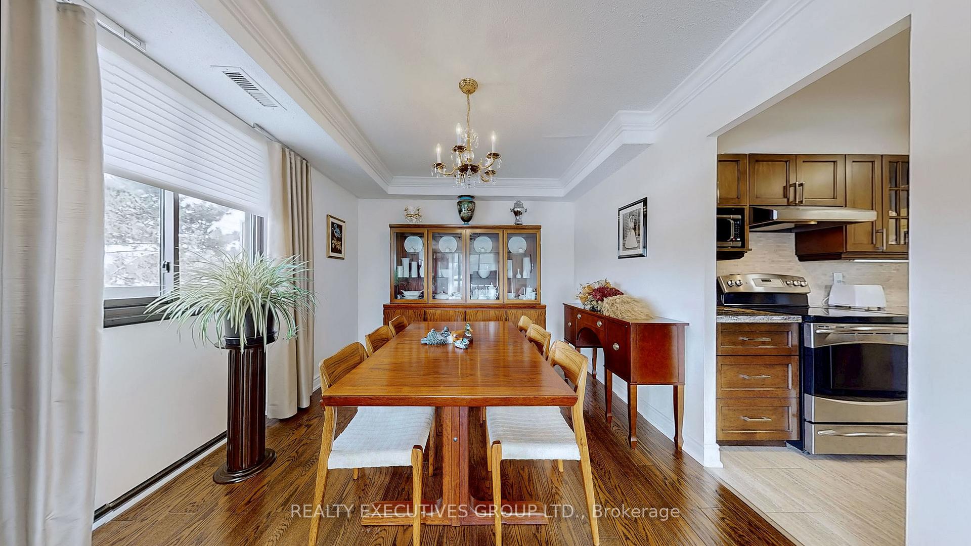 Photo 12 of Unit 303, 8111 Yonge Street, Markham, Royal Orchard — HOMEH