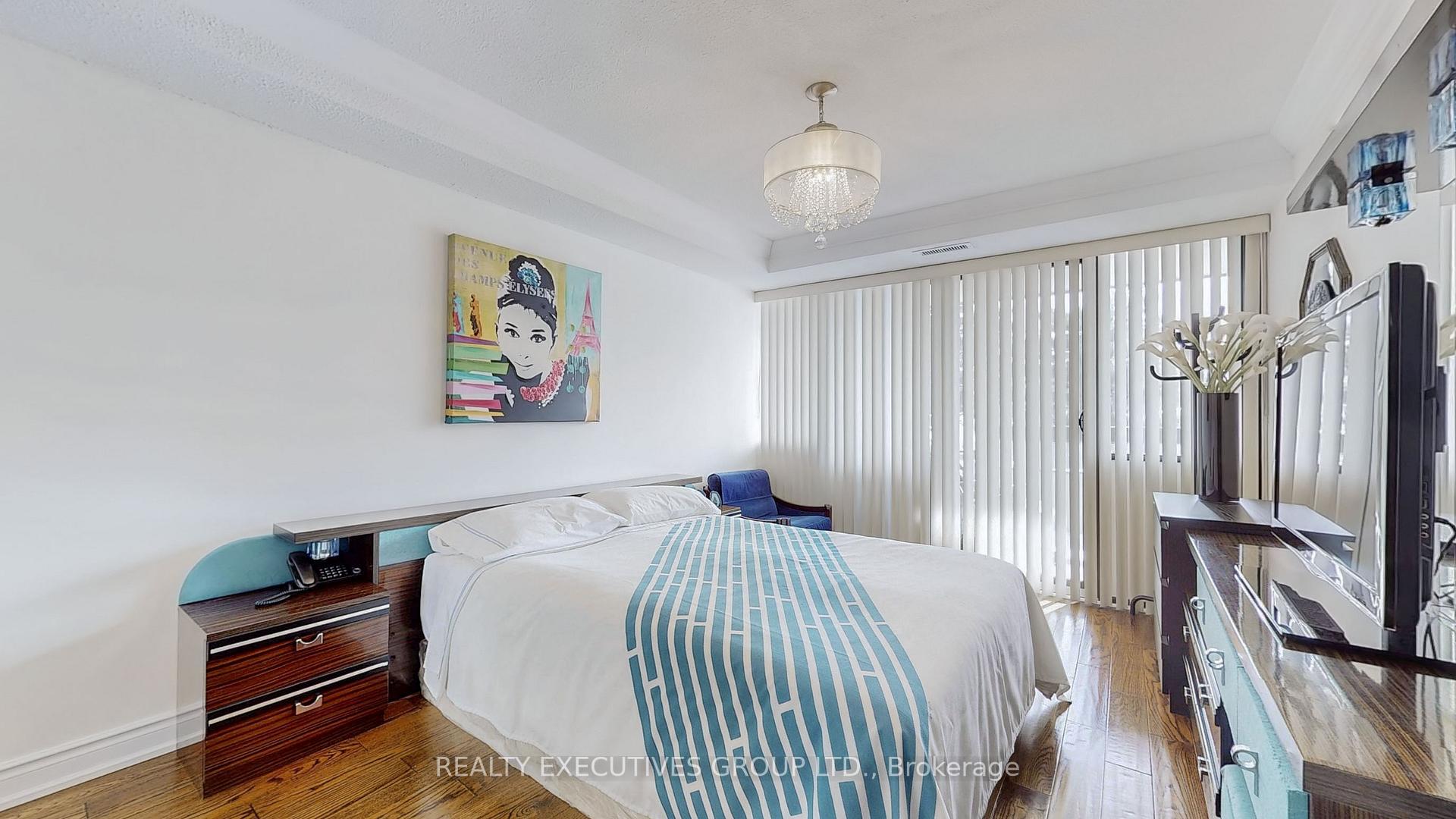 Photo 18 of Unit 303, 8111 Yonge Street, Markham, Royal Orchard — HOMEH